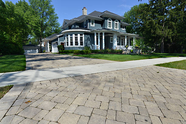 Best Custom Driveway Pavers  in Brooklyn Park, MN